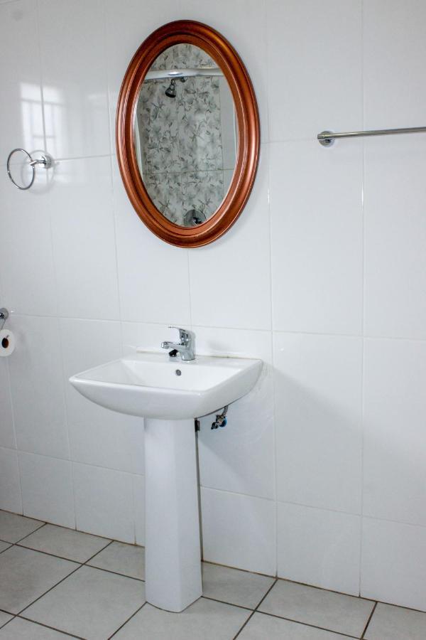 Motseleng Guest House Palapye 外观 照片